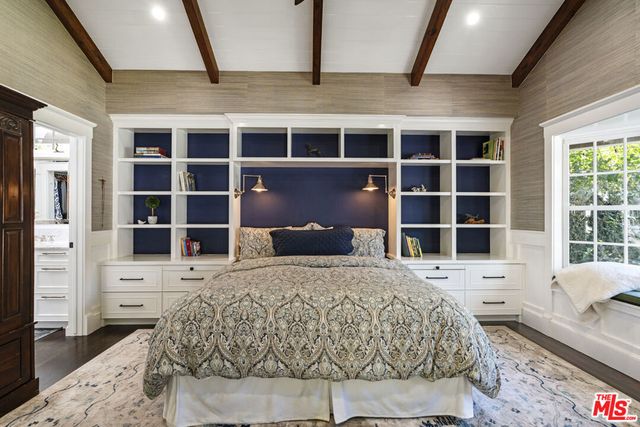 16731 Morrison Street, Encino, CA 91436