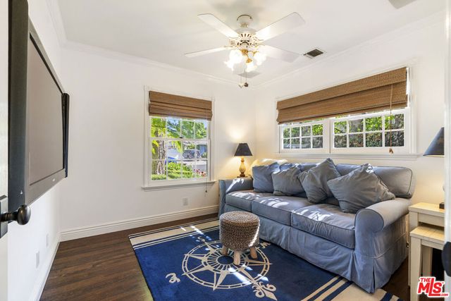 16731 Morrison Street, Encino, CA 91436