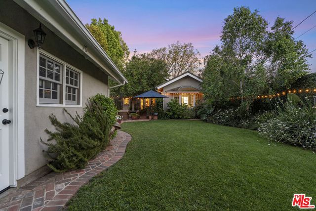 16731 Morrison Street, Encino, CA 91436