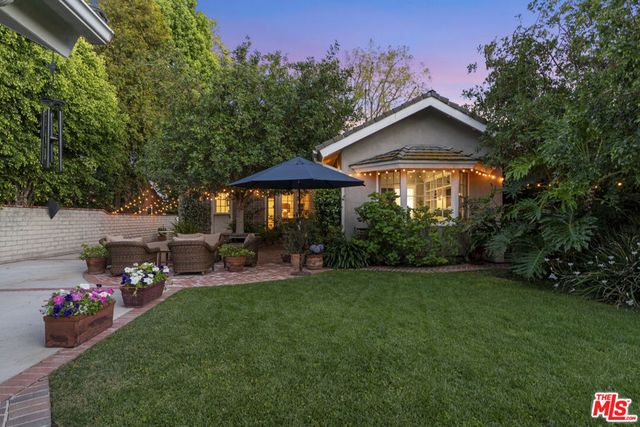 16731 Morrison Street, Encino, CA 91436