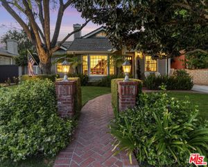 16731 Morrison Street, Encino, CA 91436