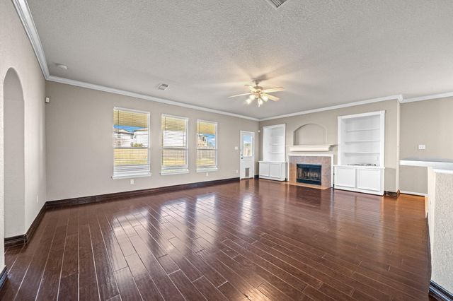 7202 Lyndhurst Village Lane, Spring, TX 77379