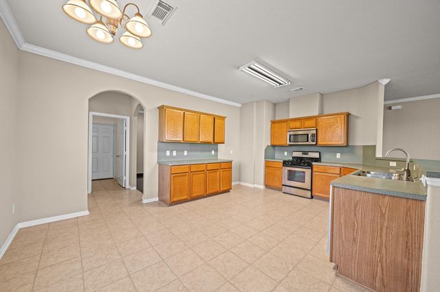 7202 Lyndhurst Village Lane, Spring, TX 77379