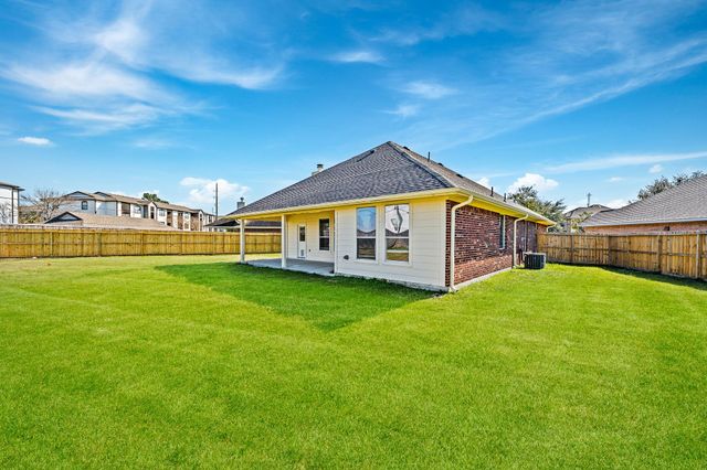 7202 Lyndhurst Village Lane, Spring, TX 77379