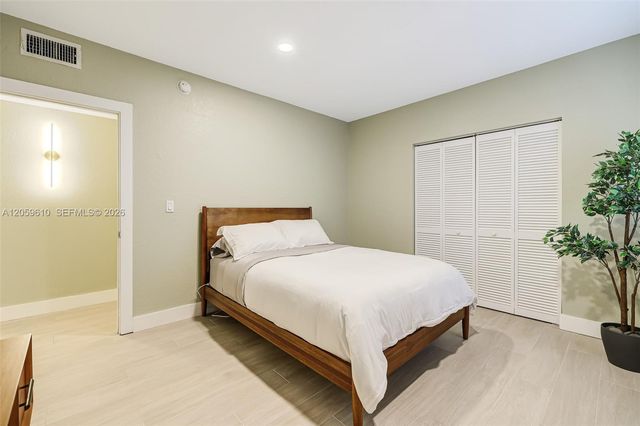 1018 Meridian Ave 2, Miami Beach, FL 33139