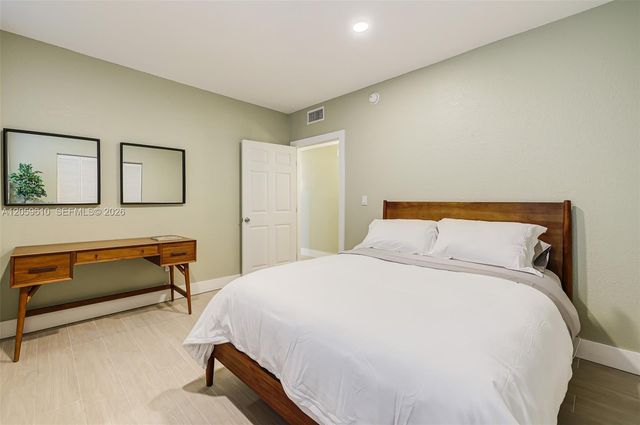 1018 Meridian Ave 2, Miami Beach, FL 33139