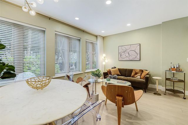 1018 Meridian Ave 2, Miami Beach, FL 33139