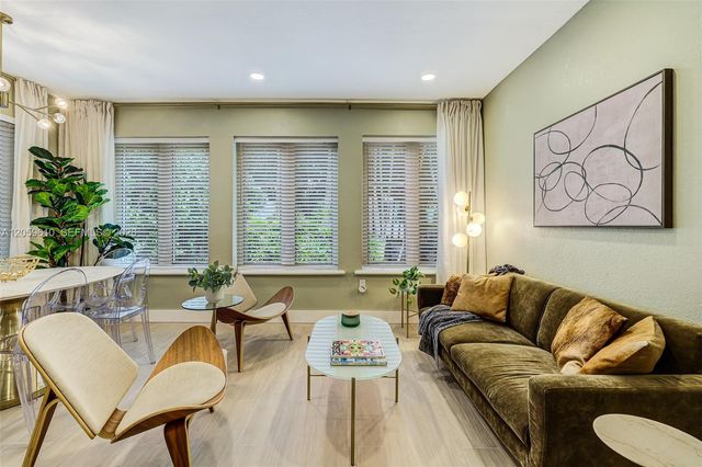 1018 Meridian Ave 2, Miami Beach, FL 33139