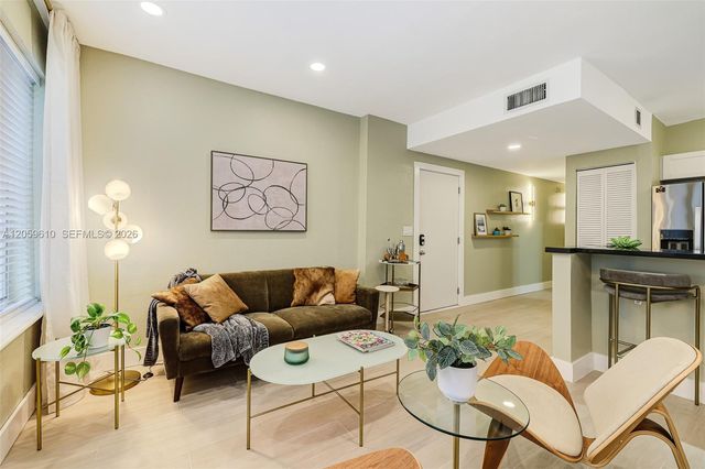 1018 Meridian Ave 2, Miami Beach, FL 33139