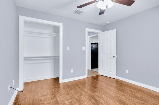 1517 Oakview Street, Bryan, TX 77802