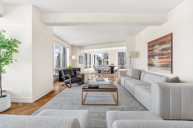 1 Avery St 24D, Boston, MA 02111