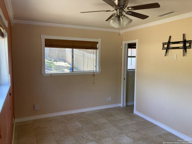 3014 war knife, San Antonio, TX 78238