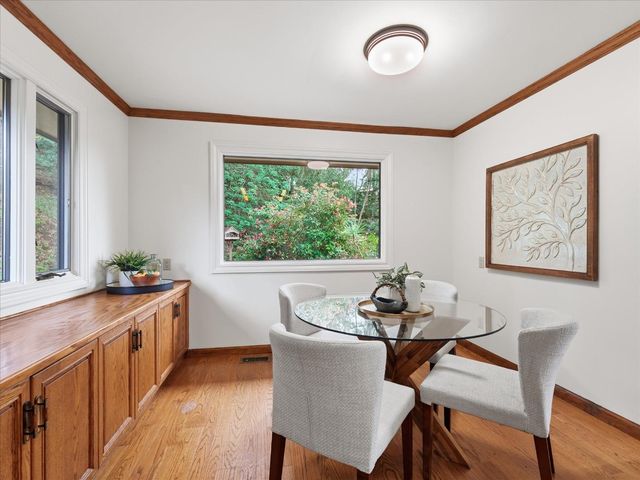 25564 Fernhill Drive, Los Altos Hills, CA 94024