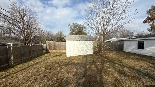 203 Fielding Drive, Mesquite, TX 75149