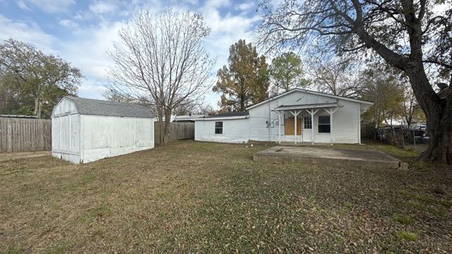 203 Fielding Drive, Mesquite, TX 75149