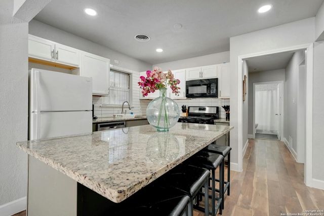 2223 Hays, San Antonio, TX 78202