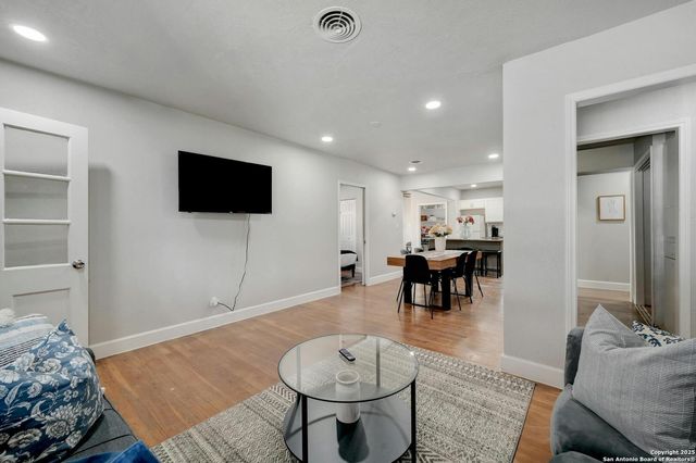 2223 Hays, San Antonio, TX 78202