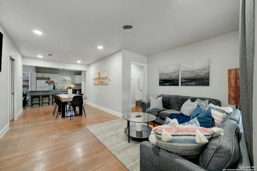 2223 Hays, San Antonio, TX 78202