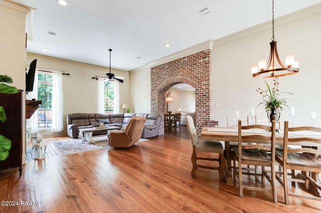 231 English Gardens Parkway, Lafayette, LA 70503