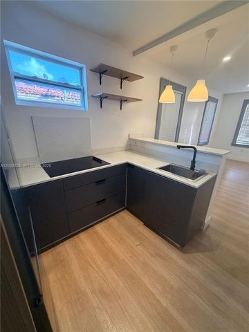 453 NW 25th Ct 1, Miami, FL 33125