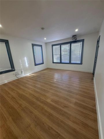 453 NW 25th Ct 1, Miami, FL 33125