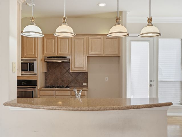 1014 Ricci Court, Irving, TX 75062