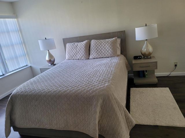 3774 Inverrary Boulevard P202, Lauderhill, FL 33319