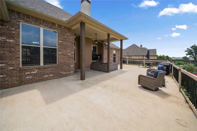 301 Zambezi Lane, Bullard, TX 75757