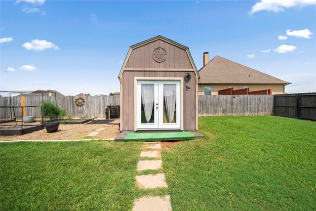 301 Zambezi Lane, Bullard, TX 75757