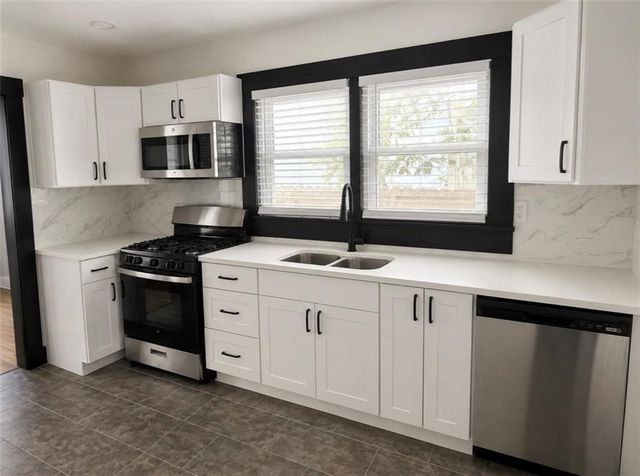 1802 S Gordon Street SW, Atlanta, GA 30310