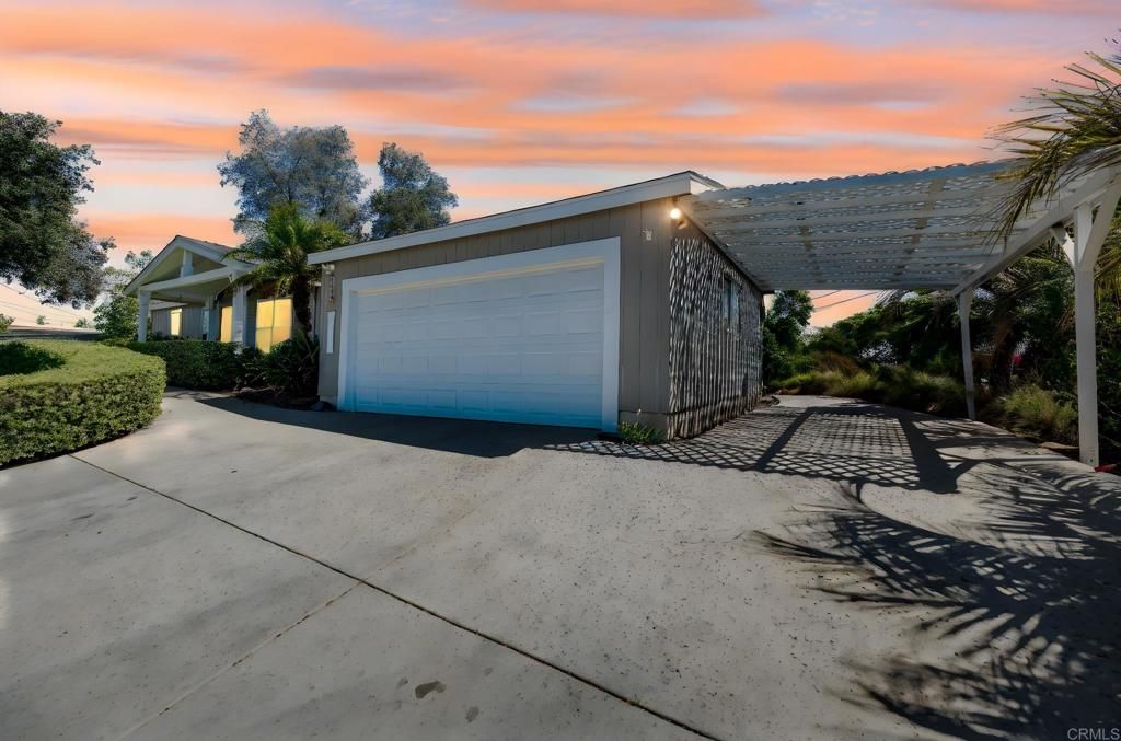 224 Astro Court, Vista, CA 92083 — exterior