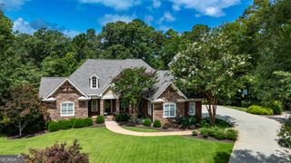 100 Lakeshore Pointe, Lagrange, GA 30240
