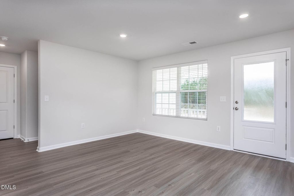 10725 Farmall Drive, Middlesex, NC 27557