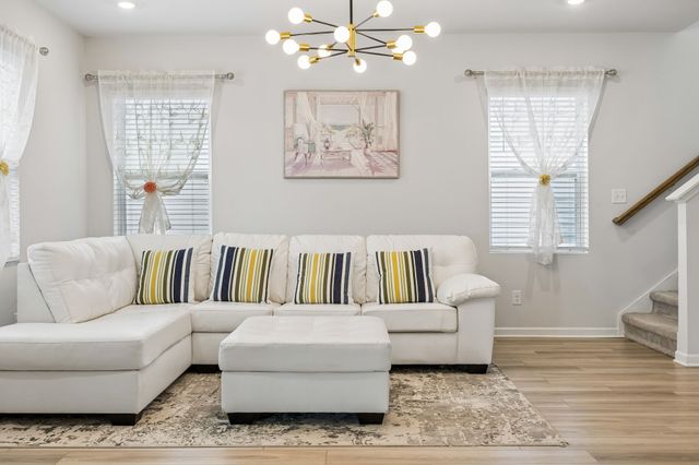 3030 Drumwright Way, Columbia, TN 38401