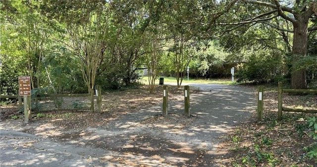 3204 Jade Ct Apt 104, Virginia Beach, VA 23451