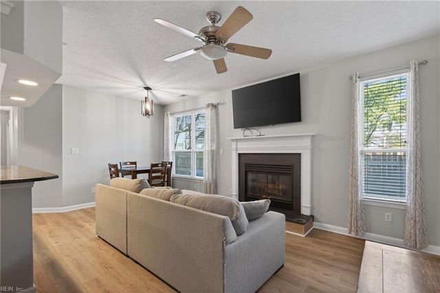 3204 Jade Ct Apt 104, Virginia Beach, VA 23451