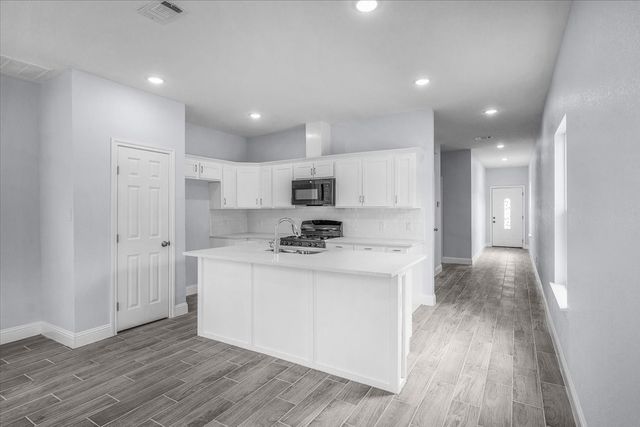 3101 Clinton Avenue, Fort Worth, TX 76106