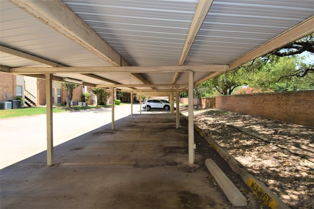 16301 ledgemont Lane 176, Addison, TX 75001