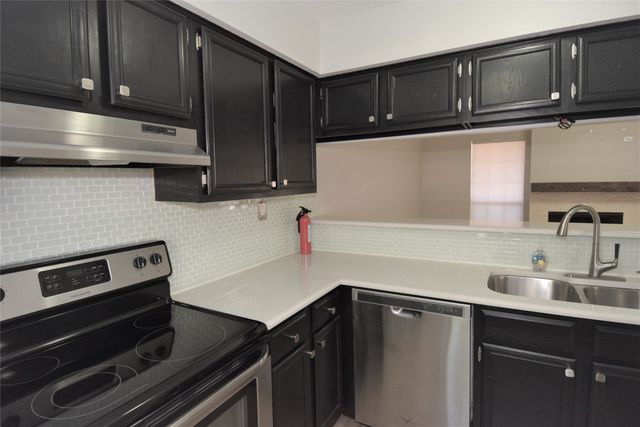 16301 ledgemont Lane 176, Addison, TX 75001