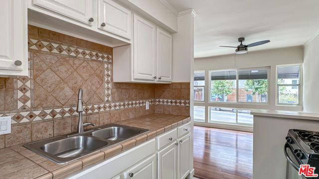 1241 N Fairfax Avenue, West Hollywood, CA 90046