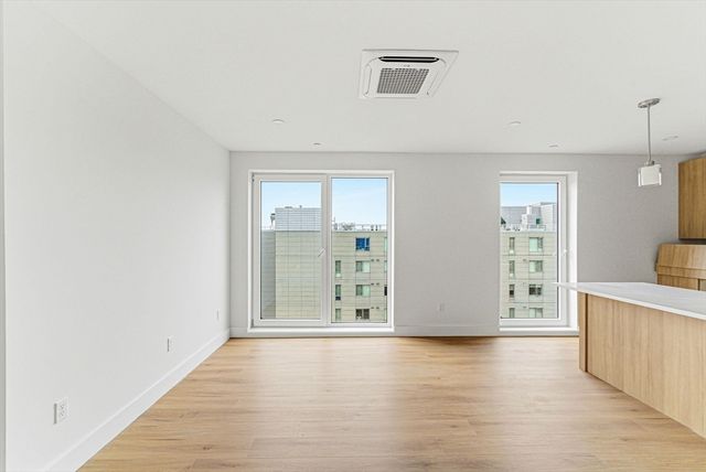 1035 Commonwealth Ave 603, Boston, MA 02215