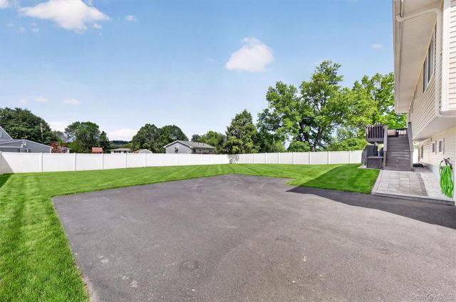 10 Tanglewood Drive, Goshen, NY 10924