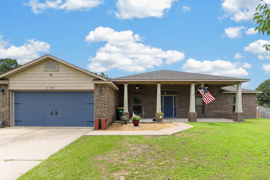 Image 1 of property listing at 6280 Equine Drive, Crestview, FL 32536
