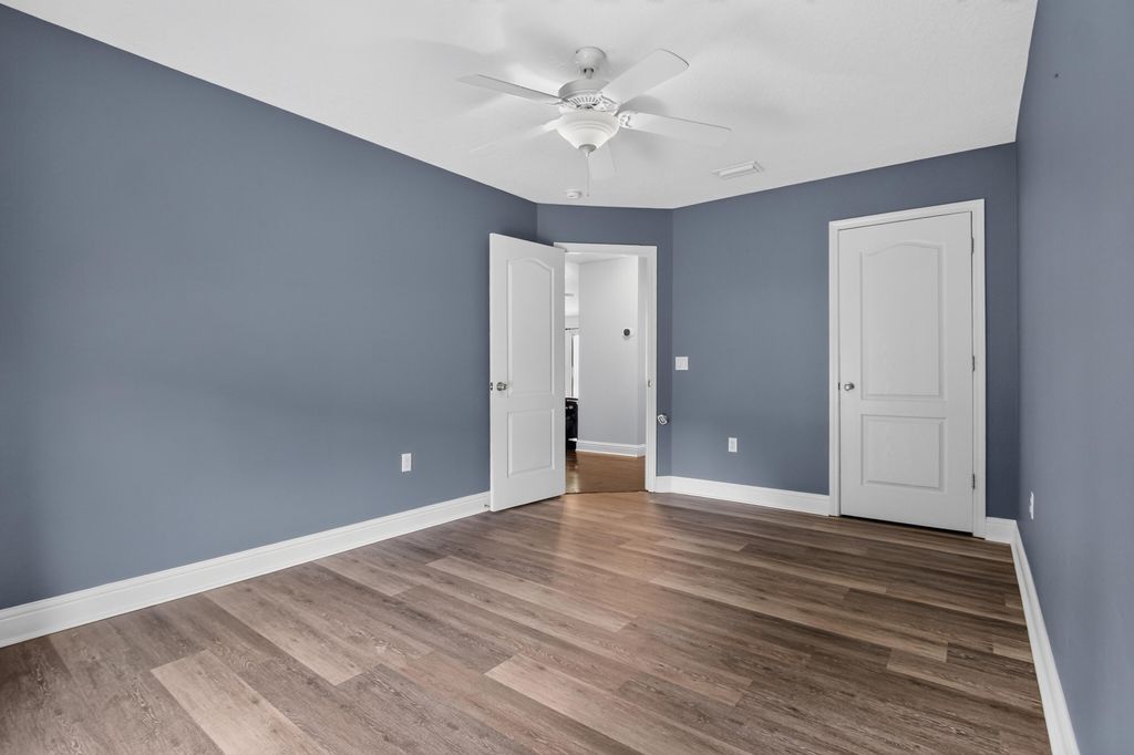 Image 31 of property listing at 6280 Equine Drive, Crestview, FL 32536