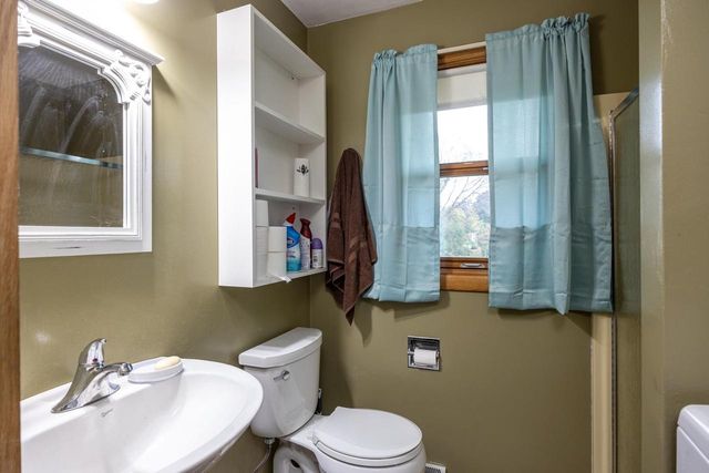 4810 W WILDFLOWER LANE, Appleton, WI 54914