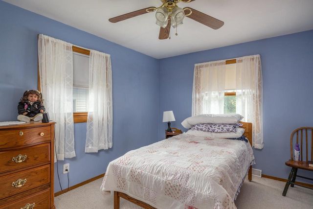 4810 W WILDFLOWER LANE, Appleton, WI 54914