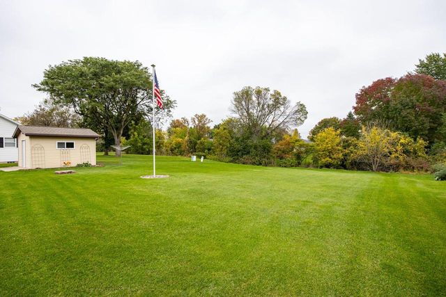 4810 W WILDFLOWER LANE, Appleton, WI 54914