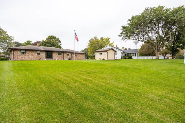 4810 W WILDFLOWER LANE, Appleton, WI 54914