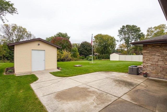 4810 W WILDFLOWER LANE, Appleton, WI 54914