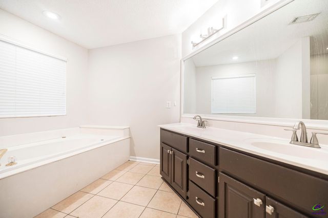 206 Rhett Court, Warner Robins, GA 31088